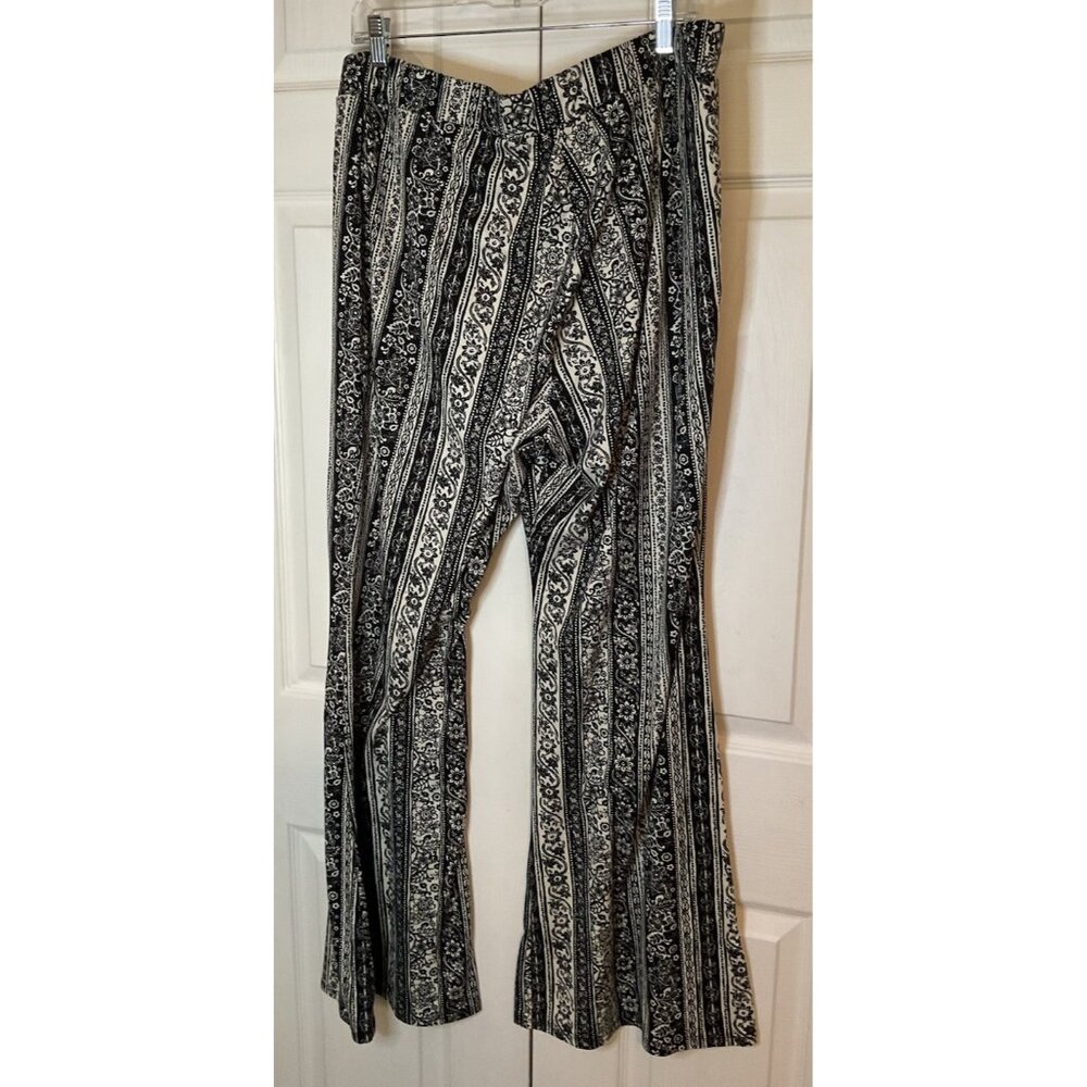 Womens Living Doll Black White Floral Stripe Wide Leg Bell Bottom Retro Pants 3X